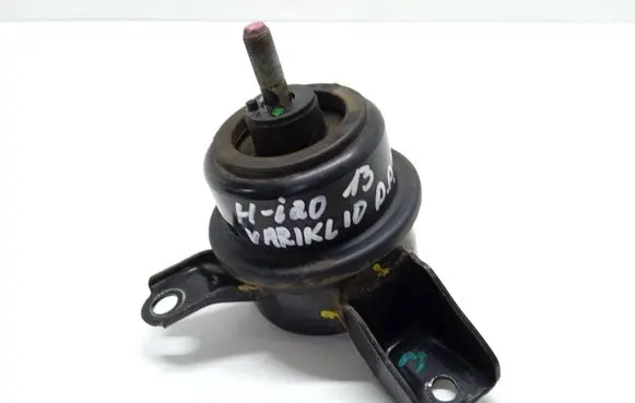 Engine mount bracket