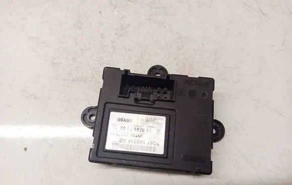 Ford Mondeo MK IV Door control unit/module 7G9T14B534AD