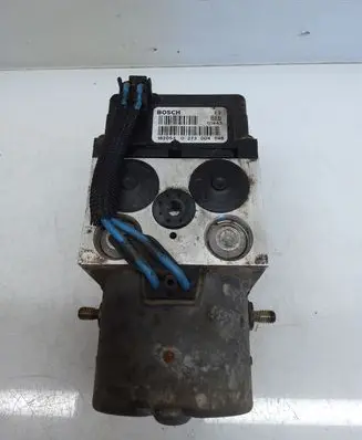 Nissan Almera N16 ABS Pump 476605M303
