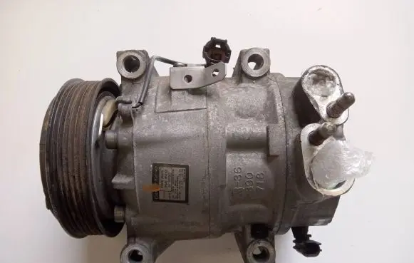 Infiniti Q45 III Air conditioning (A/C) compressor (pump) 92600-AS52A
