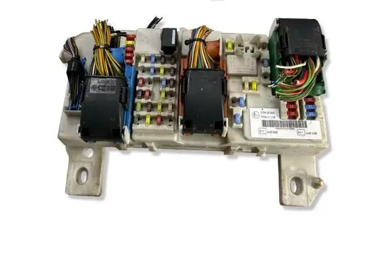 Ford Focus Comfort/convenience module 519242408 7M5T14A073CE