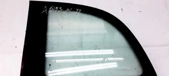 Opel Zafira A Rear side window