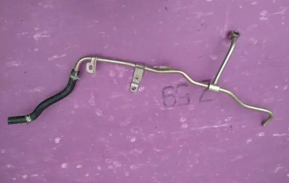 KIA Xceed Coolant pipe/hose 
