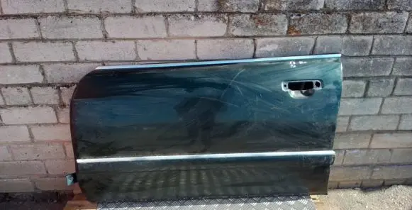 Audi A8 S8 D2 4D Front door