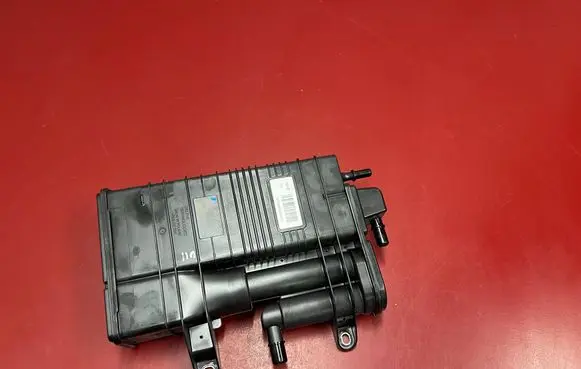 BMW X1 U11 Active carbon filter fuel vapour canister 9452947