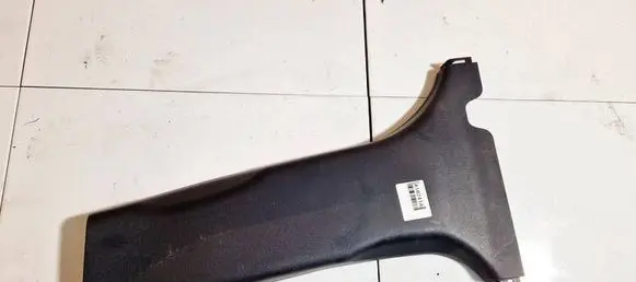 Hyundai i30 (B) pillar trim (top) 858352l000 85835-2l000