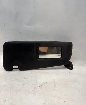 Sun visor