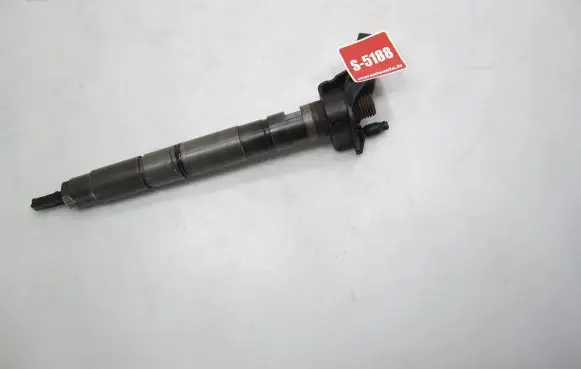 Audi A6 S6 C6 4F Fuel injector 059130277S