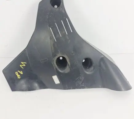BMW 1 F40 Rear underbody cover/under tray 6858413 15677210