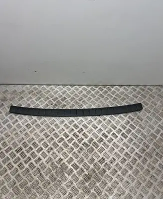Chevrolet Captiva Rear bumper trim bar molding 96433212