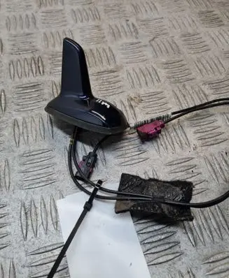 Mercedes-Benz E C207 W207 Radio antenna 050512
