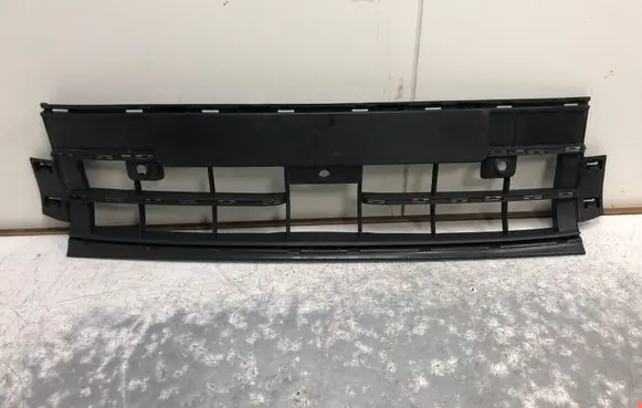 Volkswagen Golf VIII Front bumper lower grill 5H0853677AJ