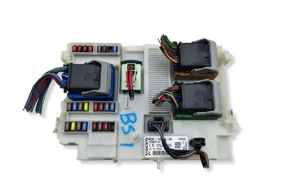 Volvo S60 Fuse module 31343677AA