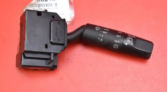 Mazda 3 I Headlight wiper switch 17D682