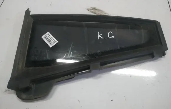 Ford Mondeo Mk III Rear vent window glass AS2