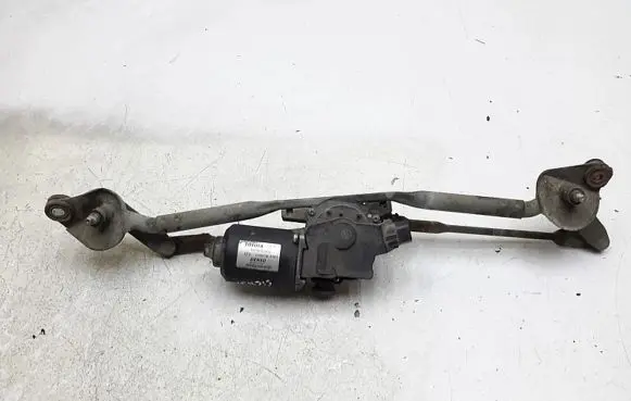Toyota Avensis T250 Front wiper linkage 8511005060