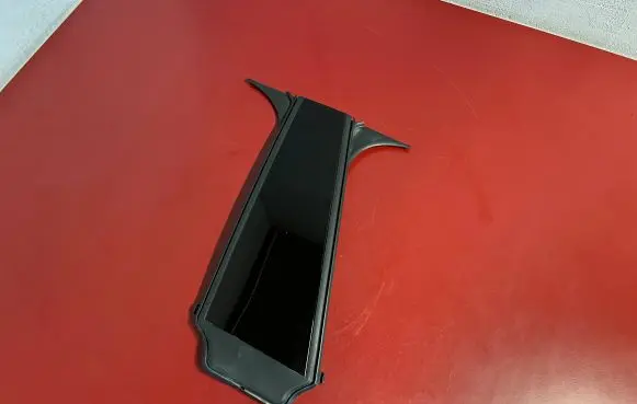BMW iX (B) Pillar trim (exterior) 8491330 8491332
