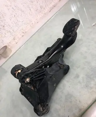 Seat Arona Brake pedal 80057285