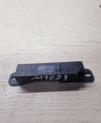Mercedes-Benz C W205 Keyless (KESSY) go control unit/module A2059053005