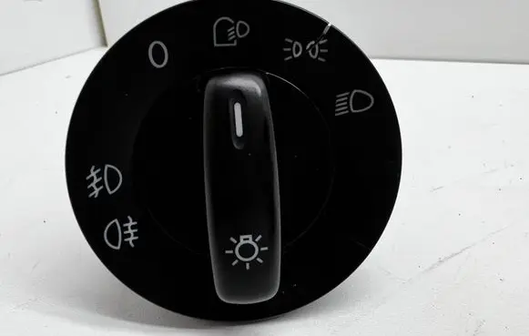 Volkswagen PASSAT B6 Other switches/knobs/shifts 1K0941431N