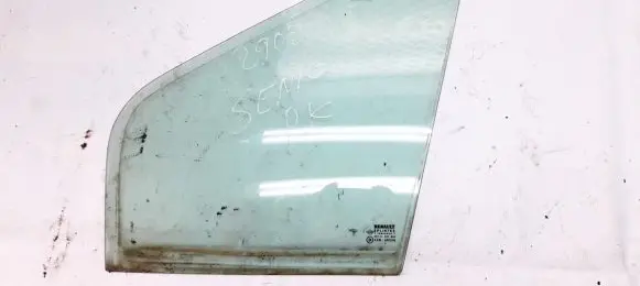 Renault Scenic I Front door vent window glass four-door 
