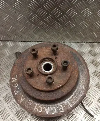 Subaru Legacy Rear wheel hub
