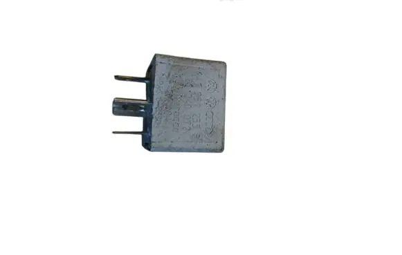 Volkswagen Touran I Other relay 141951253