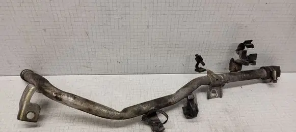 Nissan Almera N16 Engine coolant pipe/hose