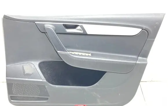 Volkswagen PASSAT B7 Front door card panel trim 3AB867012 3AA867062C 000001586979