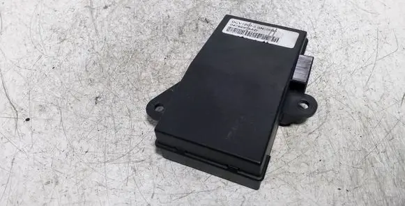 Chrysler Voyager Alarm control unit/module 0468695AD