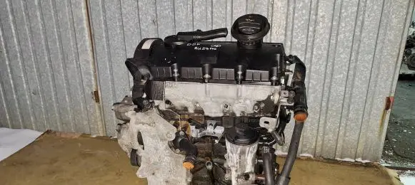 Volkswagen Caddy Engine block BDK