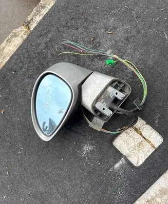Citroen C4 I Front door electric wing mirror 96548384 024287