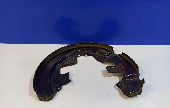 Volvo S60 Front brake disc dust cover plate 31358599