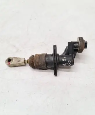 Audi A6 S6 C5 4B Clutch master cylinder 8E2721401D
