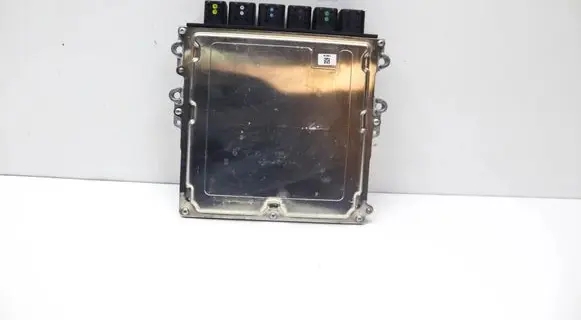 Land Rover Range Rover Sport L461 Engine control unit/module M8E214C568JA