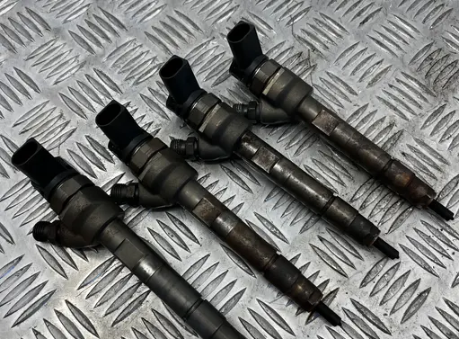 BMW 5 F10 F11 Fuel injectors set 7810702