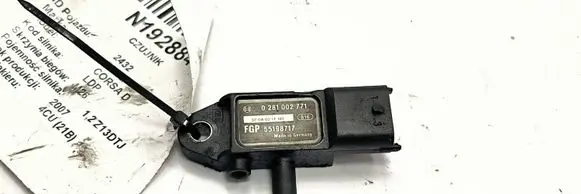 Opel Corsa D Other engine bay part