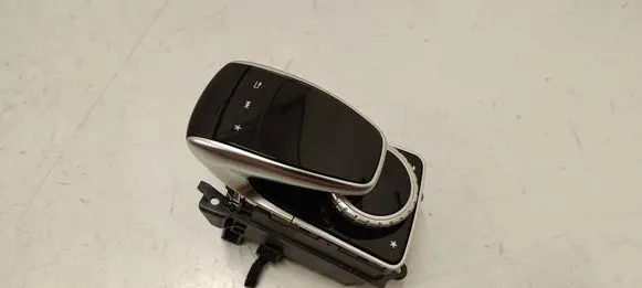 Mercedes-Benz GL X166 Head unit multimedia control A1669004919