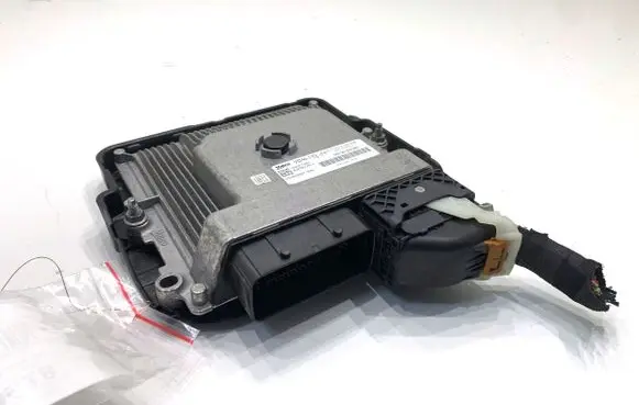 Citroen C3 Engine control unit/module ECU 9818160080