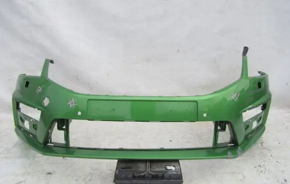 Skoda Octavia Mk3 (5E) Front bumper 5E0807221AA