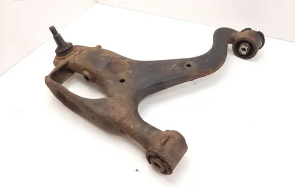 Land Rover Range Rover Sport L320 Front lower control arm/wishbone