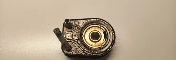Hyundai Tucson TL Engine oil radiator 