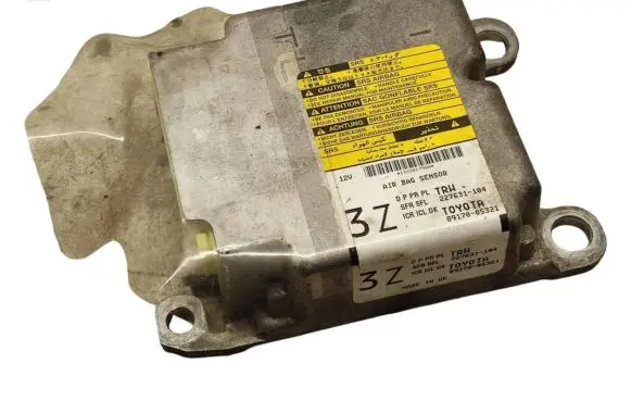 Toyota Avensis T270 Airbag control unit/module 8917005321 227631104