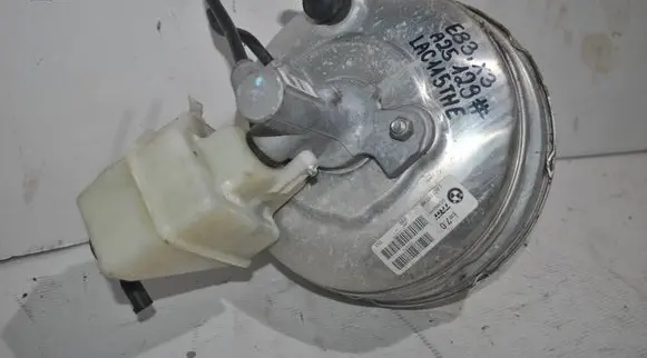 BMW X3 E83 Brake booster 293403547061 LAC115THE