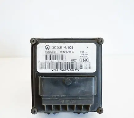 Volkswagen PASSAT B6 ABS Pump 3C0614109