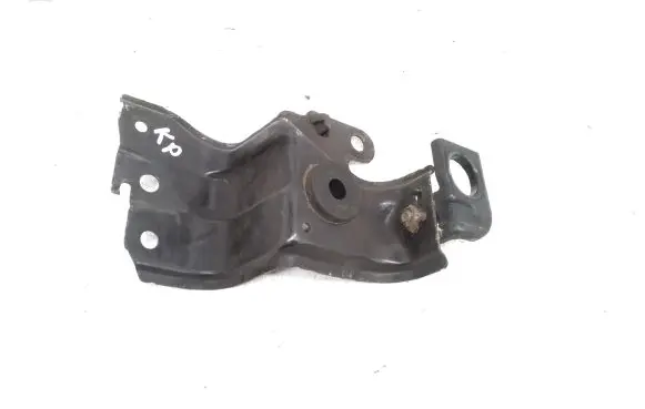 Honda CR-V Radiator mount bracket