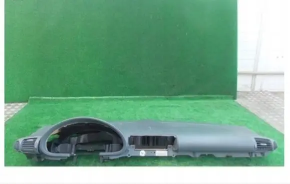 Mercedes-Benz C W203 Dashboard