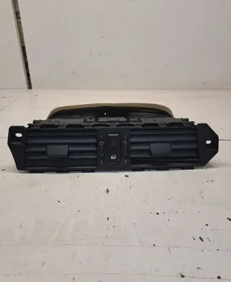 BMW 5 E60 E61 Dash center air vent grill 6910734 7009275