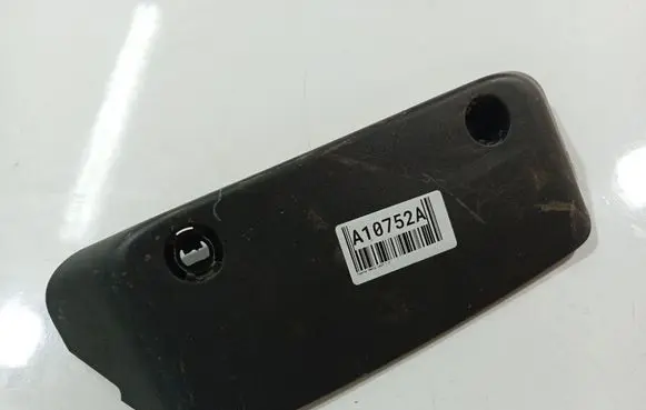 Toyota Yaris Third/center stoplight 28816698 288-16698