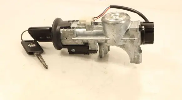 Nissan Note (E11) Ignition lock 28590AX600